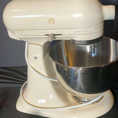 Kitchen Aid Mixer 