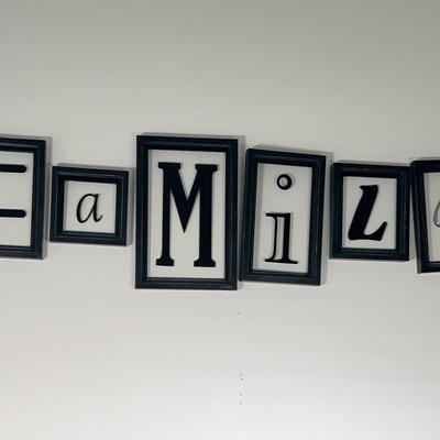 Family Wallhangings 