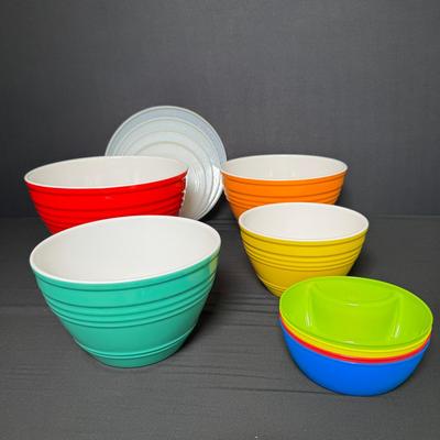 Kitchen - Colorful Bowls