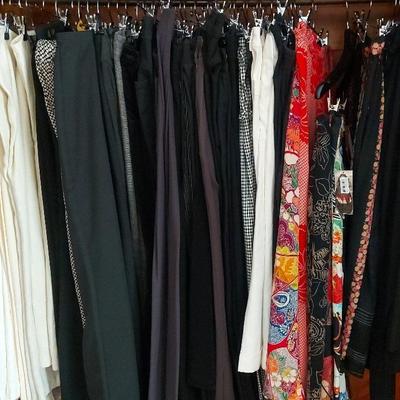 LARGE LOT OF WOMEN'S PANTS AND SKIRTS