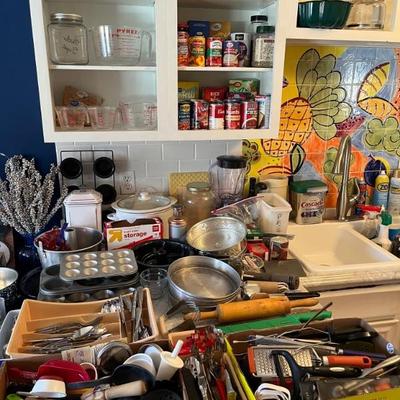 Estate sale photo