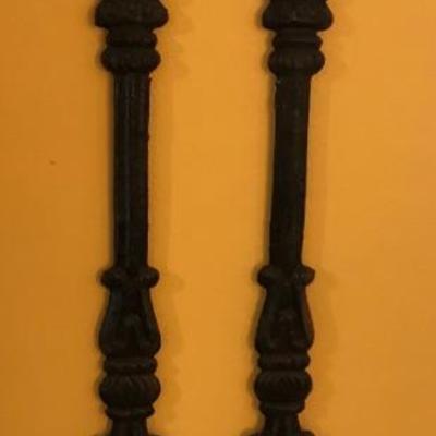 pair $32