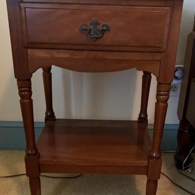 Early American Style Night Wood Stand
