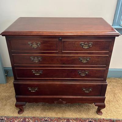 Lane Cedar Chest