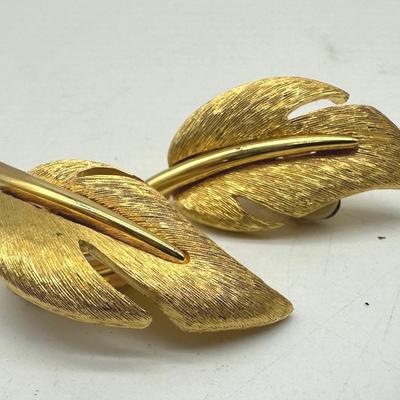 Vintage Givenchy Paris New York Leaf Clip-on Earrings
