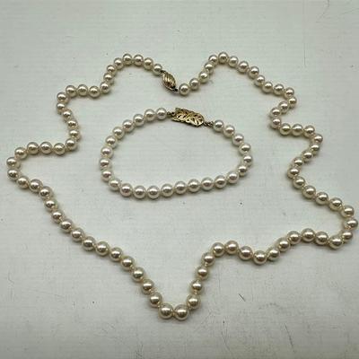 18k & 14k Gold Clasp Pearl Necklace & Bracelet 