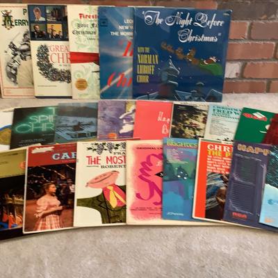 Christmas Carol Record Lot 