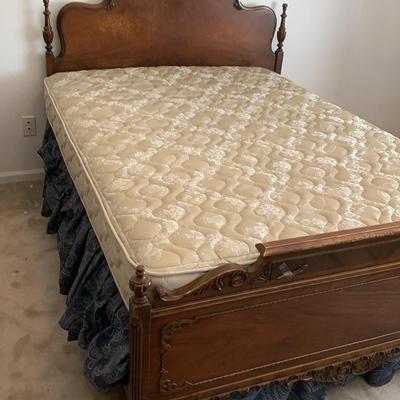 Antique Full Size Bed 