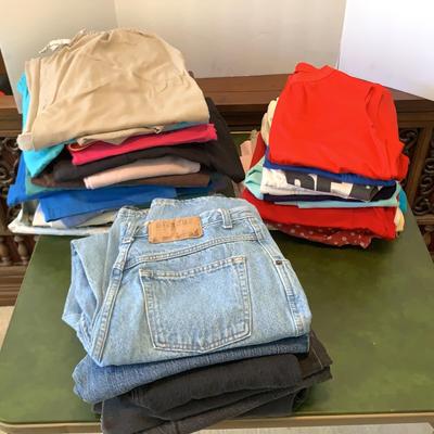 Womens Jeans, Pants And Summer Shirts.