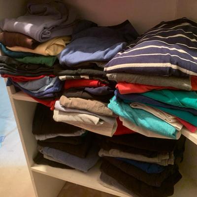 T-Shirts, Sweatpants, Turtlenecks, Size Xl 