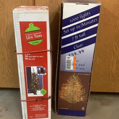 Two Christmas Trees, Lot B