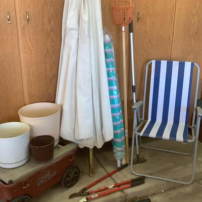 Garden Cart And Yard Umbrellas