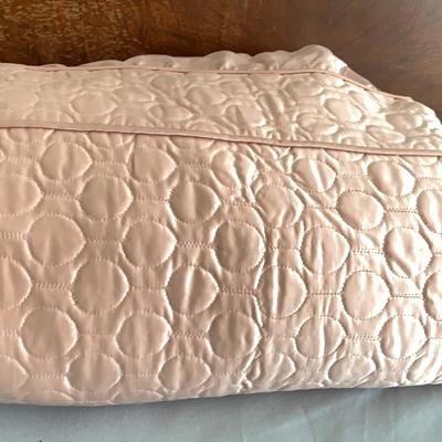 Vintage Pink Full Size Bedspread