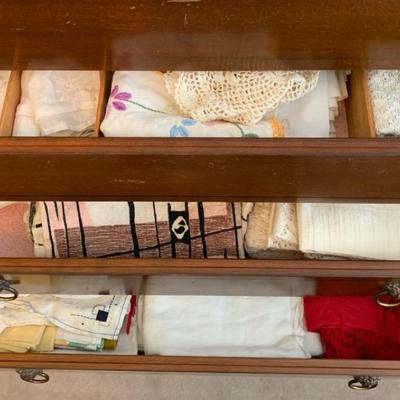 Lot Of Vintage Linens - Napkins, Runners, Doilies