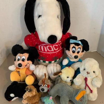 Christmas Mickey And Minnie And More Stuffed Animal/toys