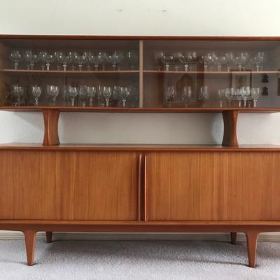 Mid Century Danish Hutch 