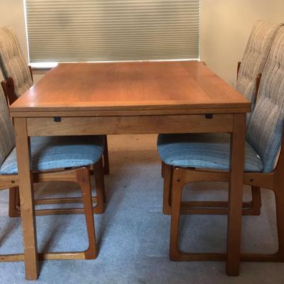 Danish Dining Room Table And Chairs  
