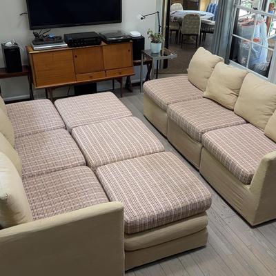Mitchell Gold + Bob Williams Dr. Pitt Modular Sectional | 8 Pieces With Loose Pillows