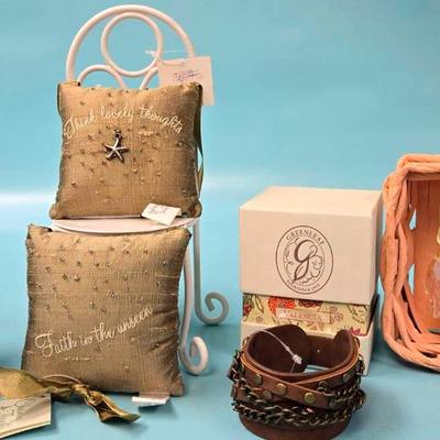 "Charming Thoughts" Door Hangers and More