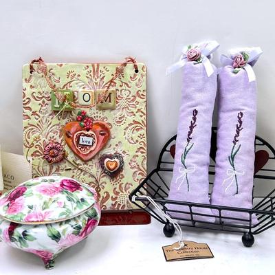 “Blonder Home” Hand-Painted Dispenser and More