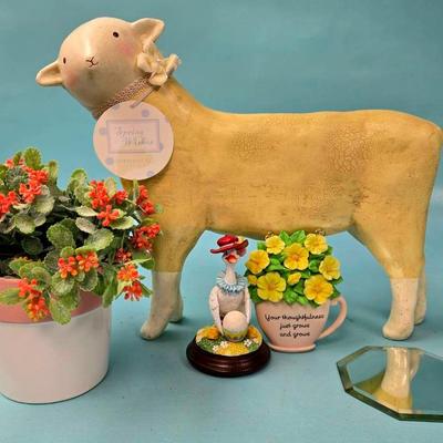 "Demdaco" Spring Lamb and More