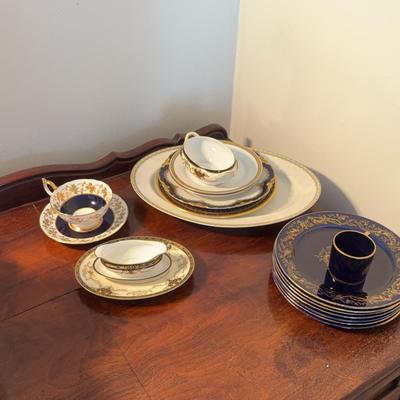 Blue And Gold Mixed Maker Suite