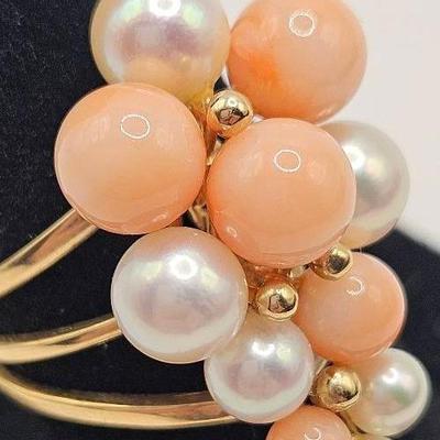"Vintage 14K Gold Angel Skin Coral & Pearl Cluster Ring – Elegant Multi-Band Design"