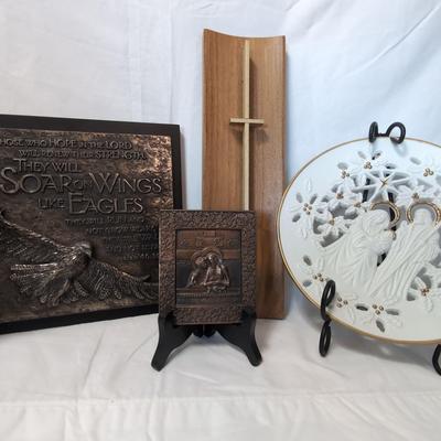 Inspirational Art And Crosses