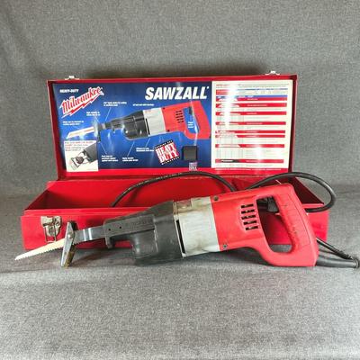 MILWAUKEE Heavy-Duty Sawzall