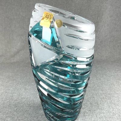 Caesar Crystal Bohemiae MIRAGE Medium Chamber Vase In Azure