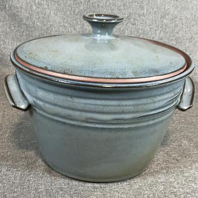 6 Qt Bleu Marie Cast Iron Covered CrockPot