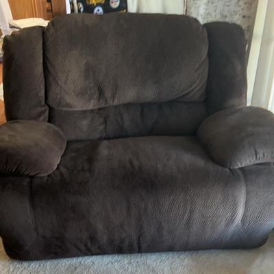 Plush Electric Love Seat