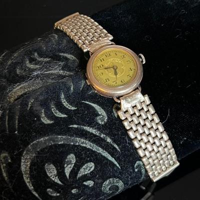 Antique 10K Yellow Gold Watch