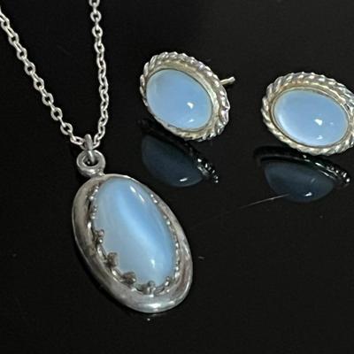 .925 Sterling Silver Chalcedony Pendant Necklace and Stud Earrings 