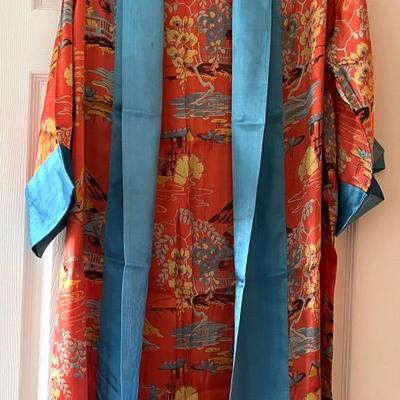 Vintage Early 20th Japanese Silk Kimono
