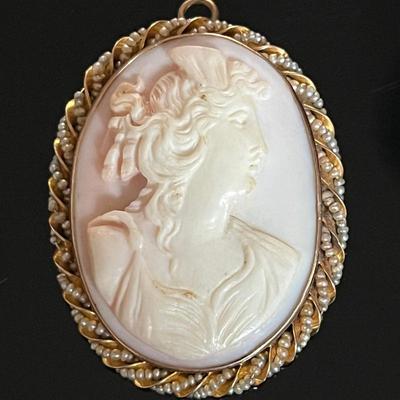 18K Yellow Gold Shell Cameo Converter Brooch with Seed Pearl Rope Bezel, Antique 