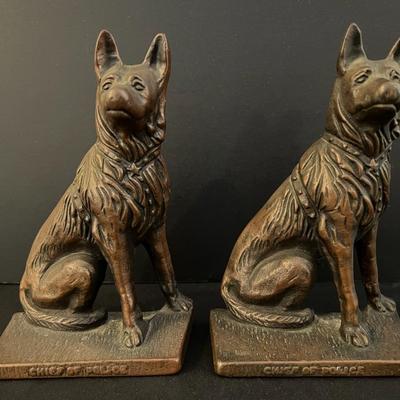 Vintage Pair Of German Shepherd Dog Bookends Or Door Stops, Cast Iron Metal With Bronze Finish
