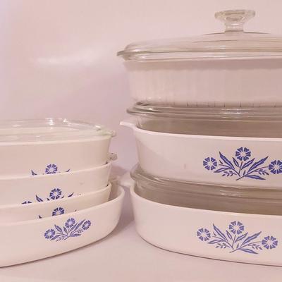 Corningware Blue Cornflower Casserole Dishes With Single White Lidded Dish