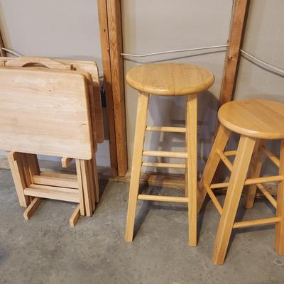 TV Tray Set And Stools 