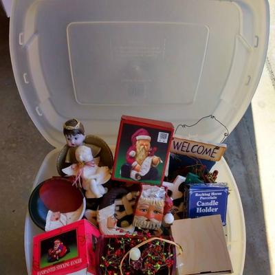 Christmas Themed Mystery Lot #1