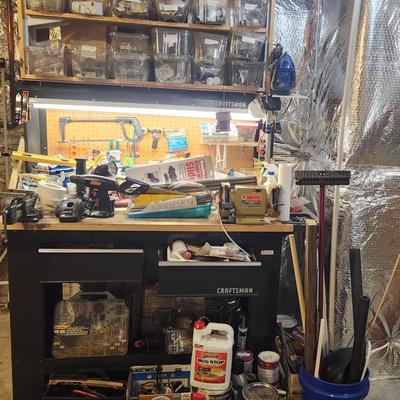 Craftsman Tool Bench With Contents 