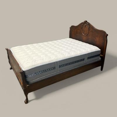 Antique Walnut Full Guest Bed W/ Like New Serta Perfect Sleeper Serene Breeze Matress & Box 