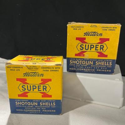 2 Vintage Western Super X Shotgun Shells
