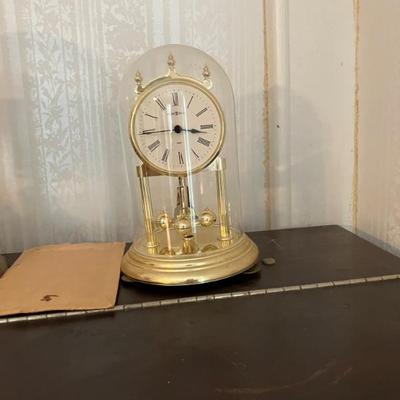 Schwarzenegger anniversary clock-runs but stops quickly