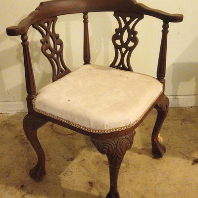 Chippendale Style Ball And Claw Foot Corner Chair