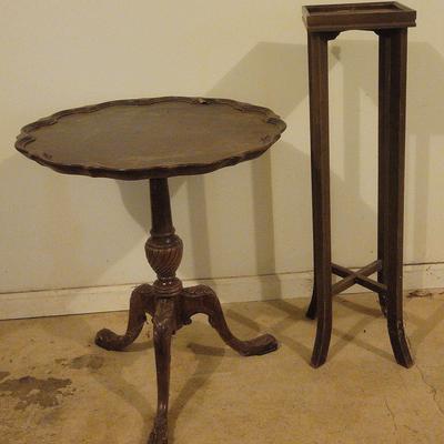 Wooden Pie Crust Pedestal Table And Plant Stand