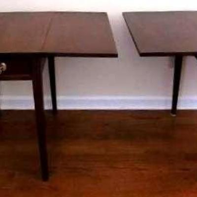 Fallon & Hellen Inc. Furniture Matching Drop Leaf Side Tables 