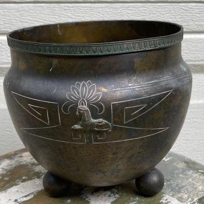 1920S EGYPTIAN REVIVAL BENEDICT KARNAK BRASS FOOTED JARDINIERE