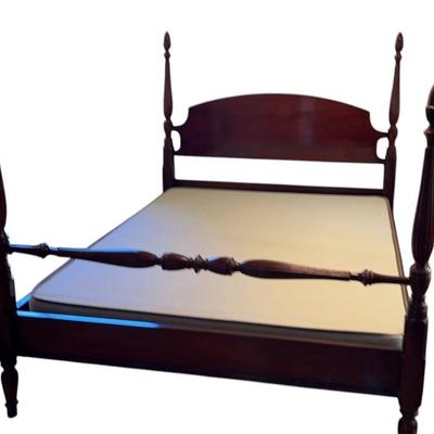 Antique poster bed Double Full Size