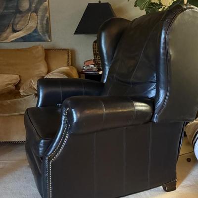 Electric leather recliner 